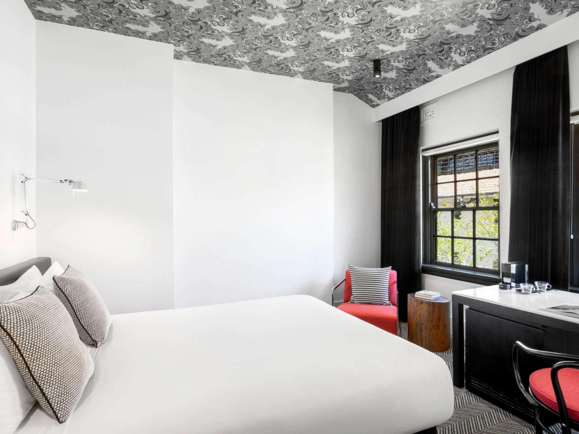 Peppers Gallery Hotel Canberra Extérieur photo