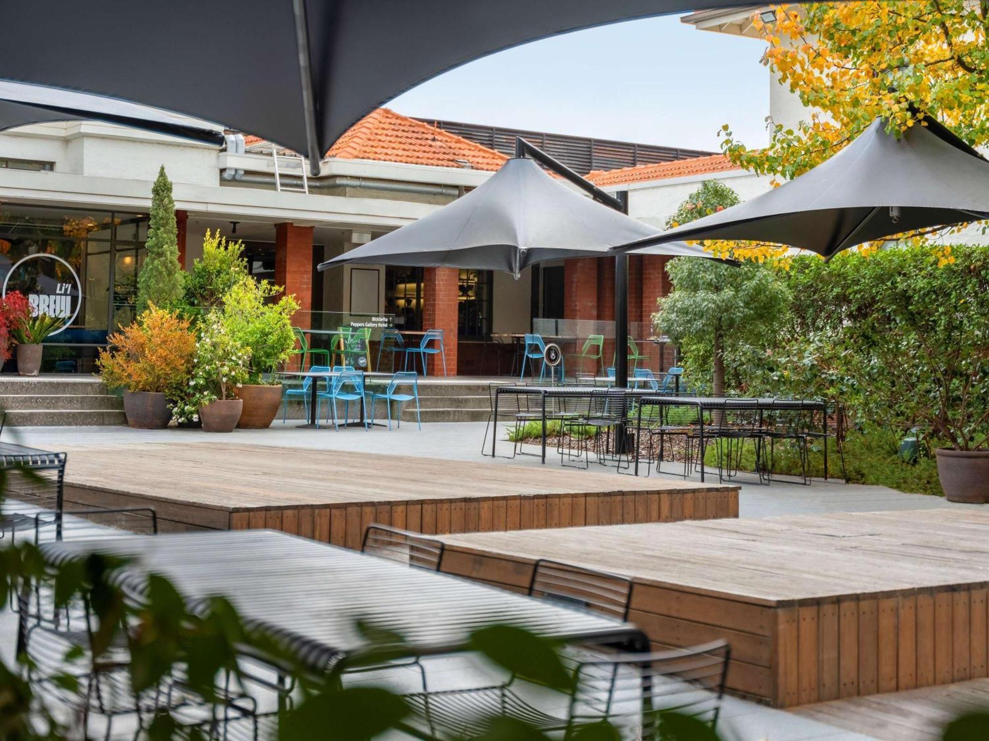 Peppers Gallery Hotel Canberra Extérieur photo